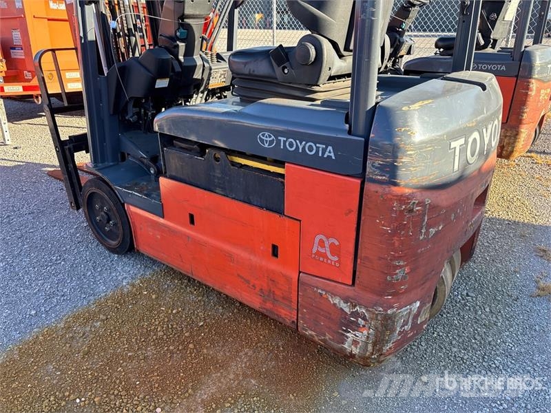 Toyota 8FBE20U Elektrostapler
