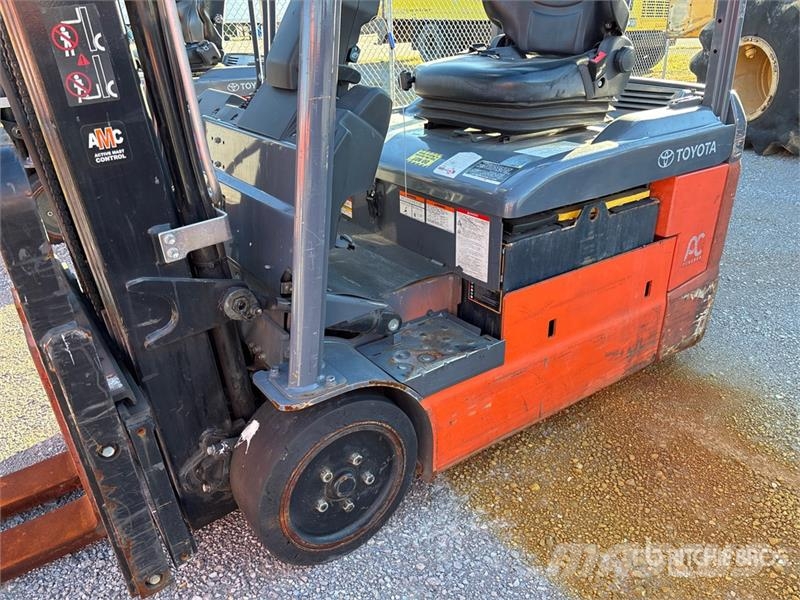 Toyota 8FBE20U Elektrostapler