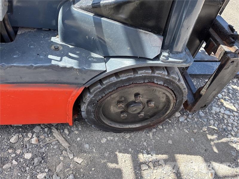 Toyota 8FBE20U Elektriniai šakiniai krautuvai