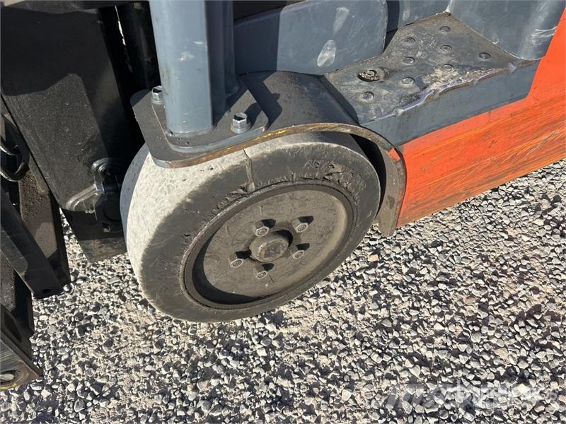 Toyota 8FBE20U Electric forklifts