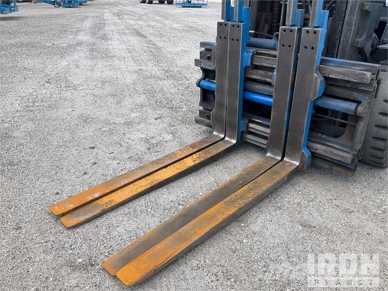 Toyota 8FD35U 6450 lb Cushion Tire Forklift Інше