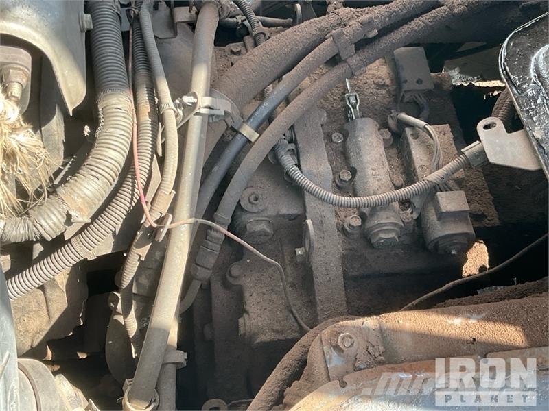 Toyota 8FD35U 6450 lb Cushion Tire Forklift Інше