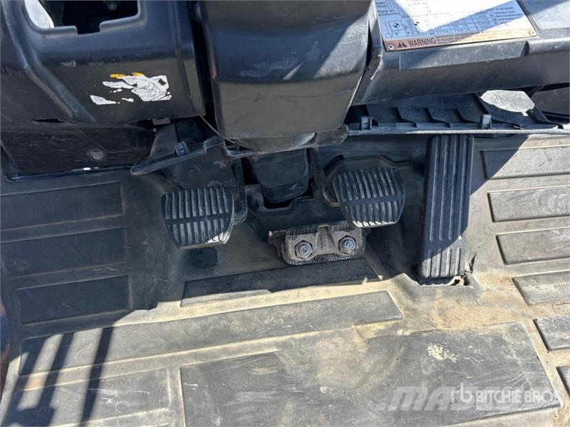 Toyota 8FD35U 7300 lb Cushion Tire Forklift Other
