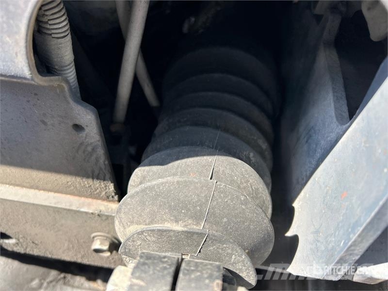 Toyota 8FD35U 7300 lb Cushion Tire Forklift Other