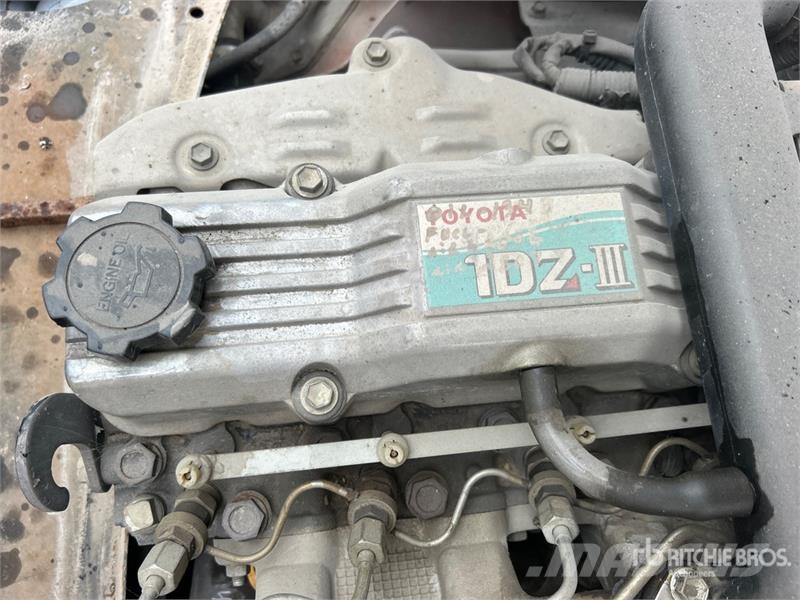 Toyota 8FDU25 شاحنات ذات رافعات شوكية - أخرى