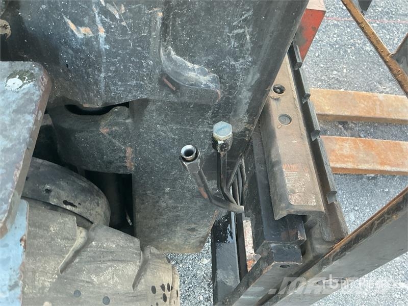 Toyota 8FDU25 Šakiniai krautuvai - Kita