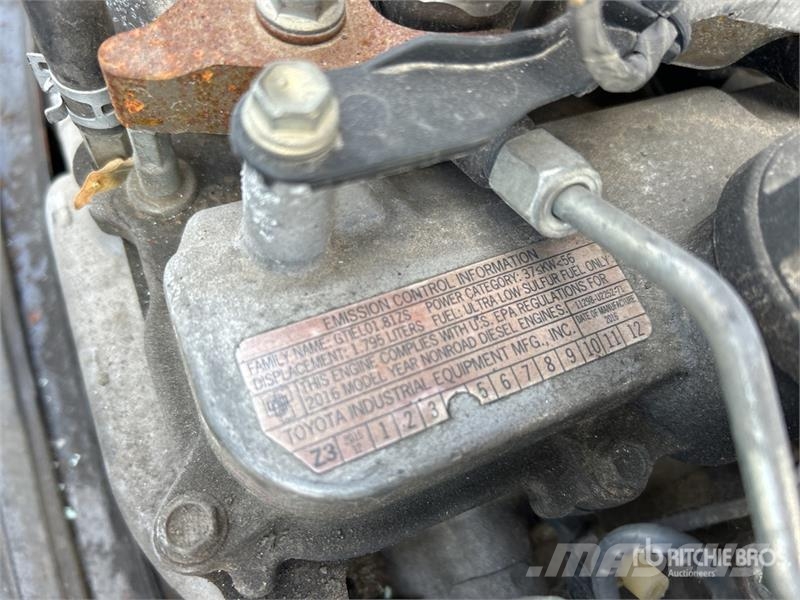 Toyota 8FDU25 Šakiniai krautuvai - Kita