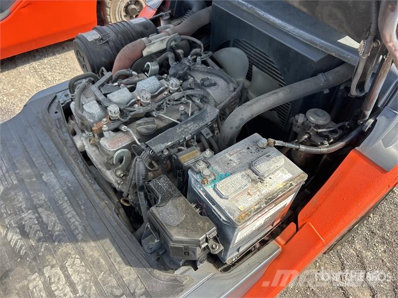 Toyota 8FDU25 Šakiniai krautuvai - Kita