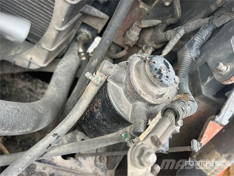 Toyota 8FDU25 شاحنات ذات رافعات شوكية - أخرى
