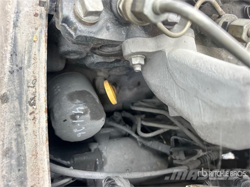 Toyota 8FDU25 شاحنات ذات رافعات شوكية - أخرى