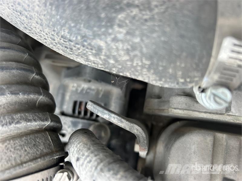 Toyota 8FDU25 شاحنات ذات رافعات شوكية - أخرى