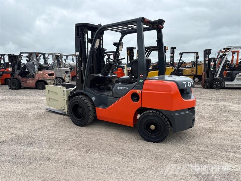 Toyota 8FDU30 Carrelli elevatori-Altro