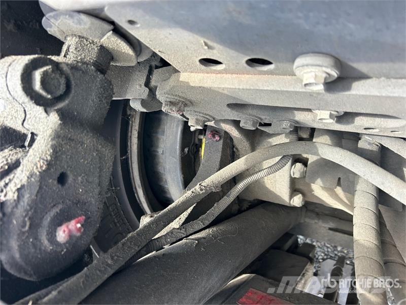 Toyota 8FG35U Другие складские механизмы