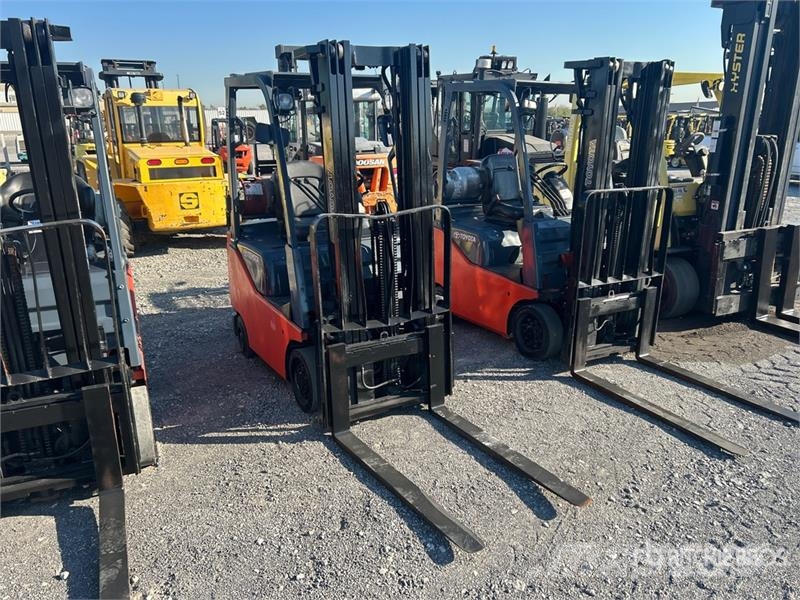 Toyota 8FGCU15 2500 lb Cushion Tire Forklift شاحنات ذات رافعات شوكية - أخرى
