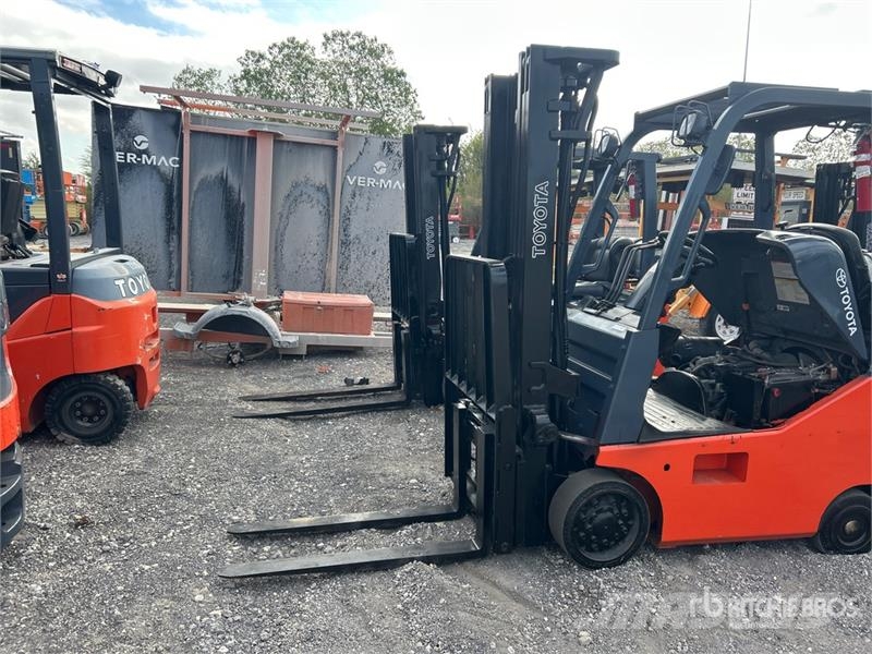 Toyota 8FGCU15 2500 lb Cushion Tire Forklift Інше