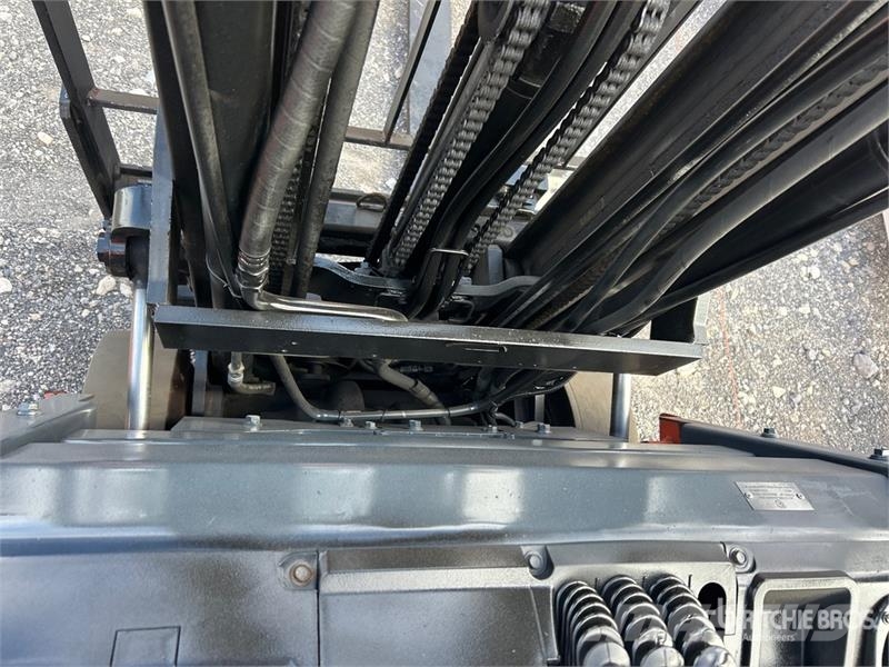 Toyota 8FGCU15 2500 lb Cushion Tire Forklift Інше