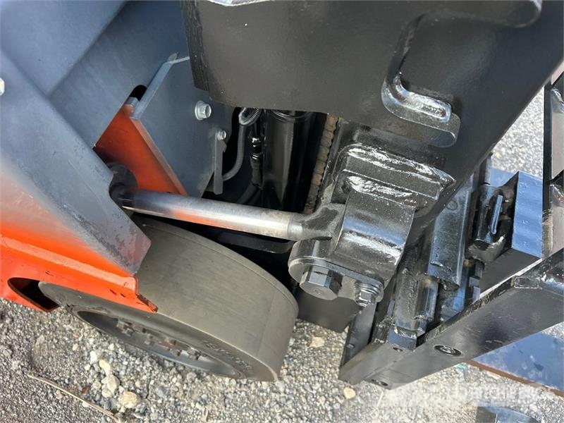 Toyota 8FGCU15 2500 lb Cushion Tire Forklift Інше