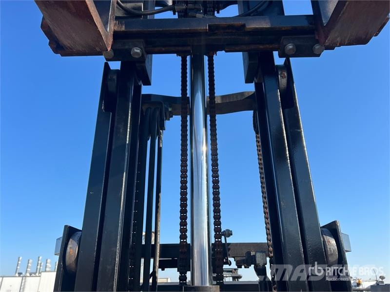 Toyota 8FGCU15 2500 lb Cushion Tire Forklift شاحنات ذات رافعات شوكية - أخرى