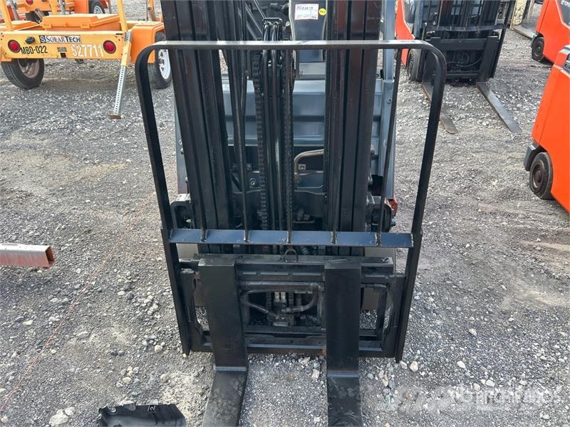 Toyota 8FGCU15 2500 lb Cushion Tire Forklift Інше