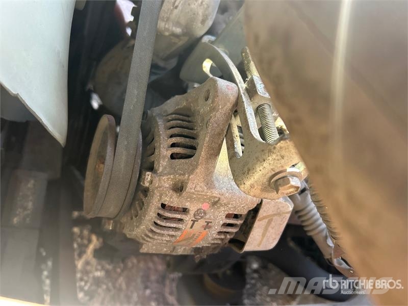 Toyota 8FGCU15 2500 lb Cushion Tire Forklift شاحنات ذات رافعات شوكية - أخرى
