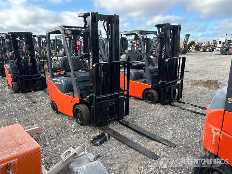 Toyota 8FGCU15 2500 lb Cushion Tire Forklift Інше