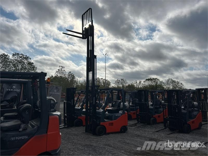 Toyota 8FGCU15 2500 lb Cushion Tire Forklift Інше