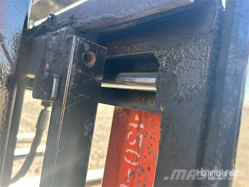 Toyota 8FGCU15 2500 lb Cushion Tire Forklift شاحنات ذات رافعات شوكية - أخرى