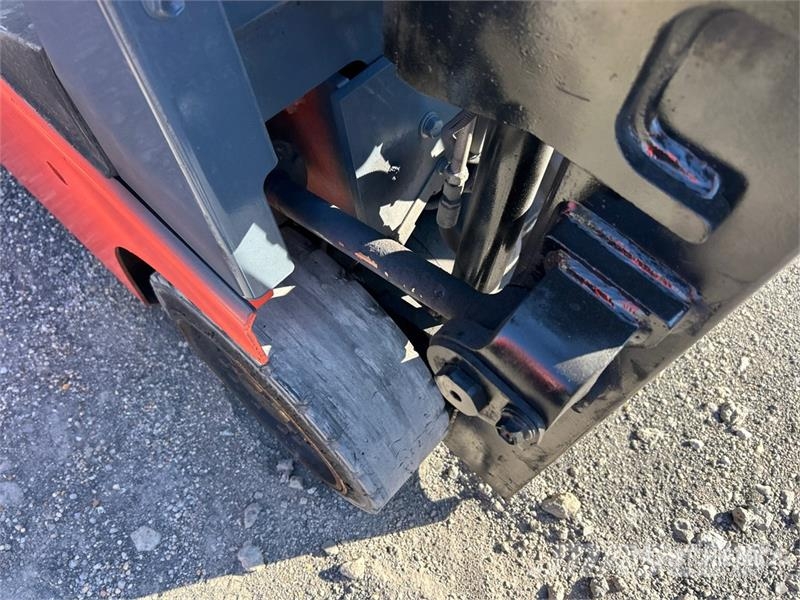 Toyota 8FGCU15 2500 lb Cushion Tire Forklift شاحنات ذات رافعات شوكية - أخرى