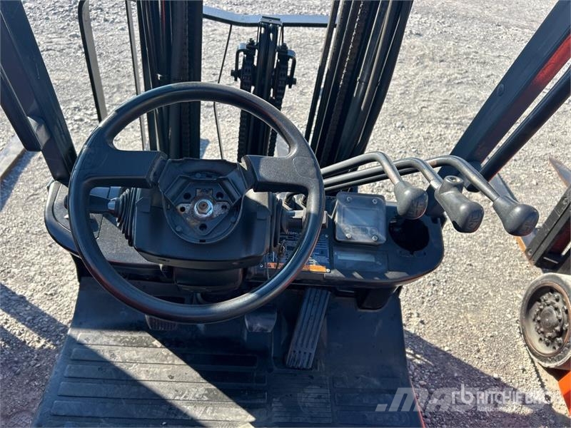 Toyota 8FGCU15 2500 lb Cushion Tire Forklift شاحنات ذات رافعات شوكية - أخرى