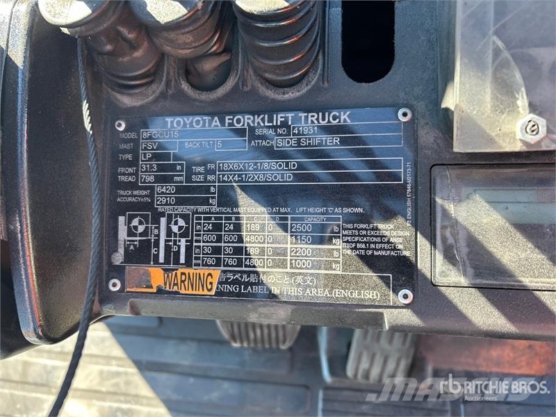 Toyota 8FGCU15 2500 lb Cushion Tire Forklift شاحنات ذات رافعات شوكية - أخرى