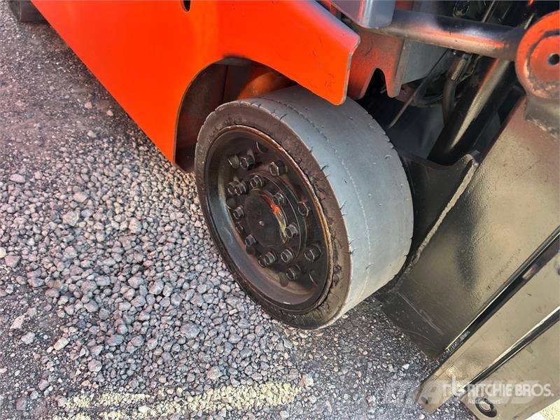 Toyota 8FGCU15 2500 lb Cushion Tire Forklift شاحنات ذات رافعات شوكية - أخرى