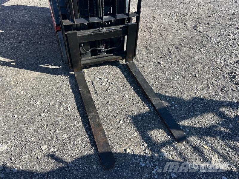 Toyota 8FGCU15 2500 lb Cushion Tire Forklift شاحنات ذات رافعات شوكية - أخرى