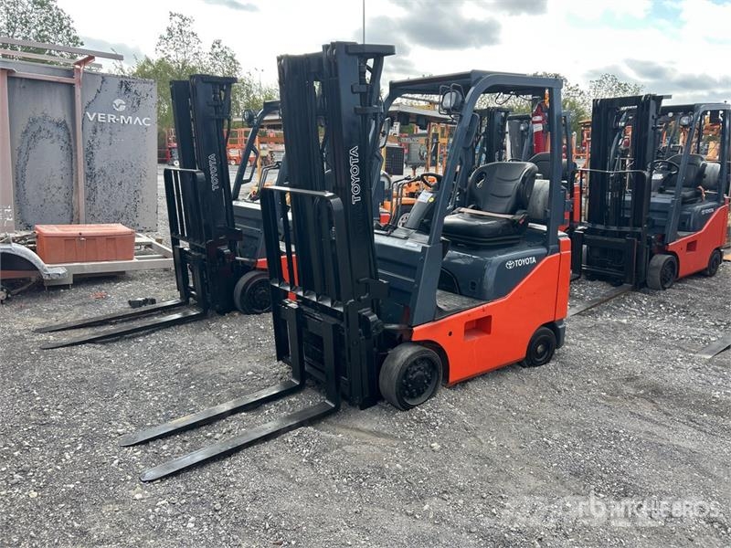 Toyota 8FGCU15 2500 lb Cushion Tire Forklift Інше