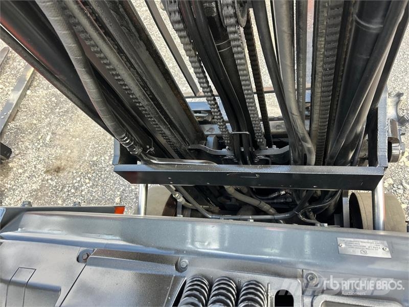 Toyota 8FGCU15 2500 lb Cushion Tire Forklift Інше