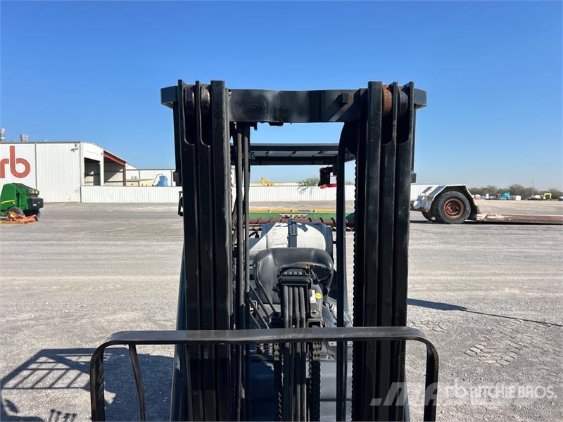 Toyota 8FGCU25 4500 lb Cushion Tire Forklift شاحنات ذات رافعات شوكية - أخرى