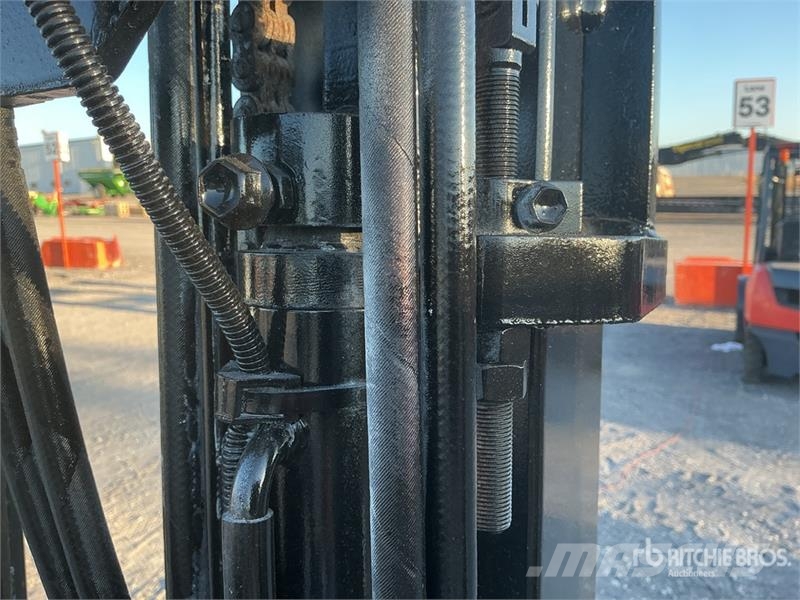 Toyota 8FGCU25 4500 lb Cushion Tire Forklift Heftrucks overige