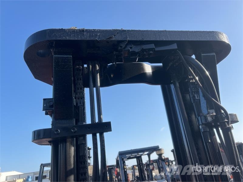 Toyota 8FGCU25 4500 lb Cushion Tire Forklift 그 외 지게차