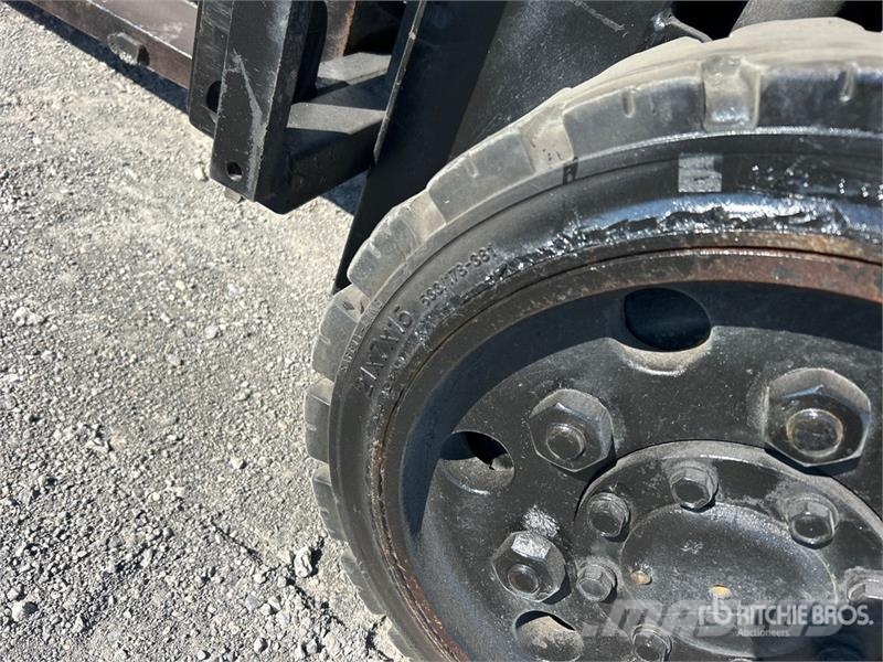 Toyota 8FGCU25 4500 lb Cushion Tire Forklift شاحنات ذات رافعات شوكية - أخرى
