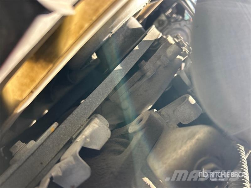 Toyota 8FGCU25 4500 lb Cushion Tire Forklift شاحنات ذات رافعات شوكية - أخرى
