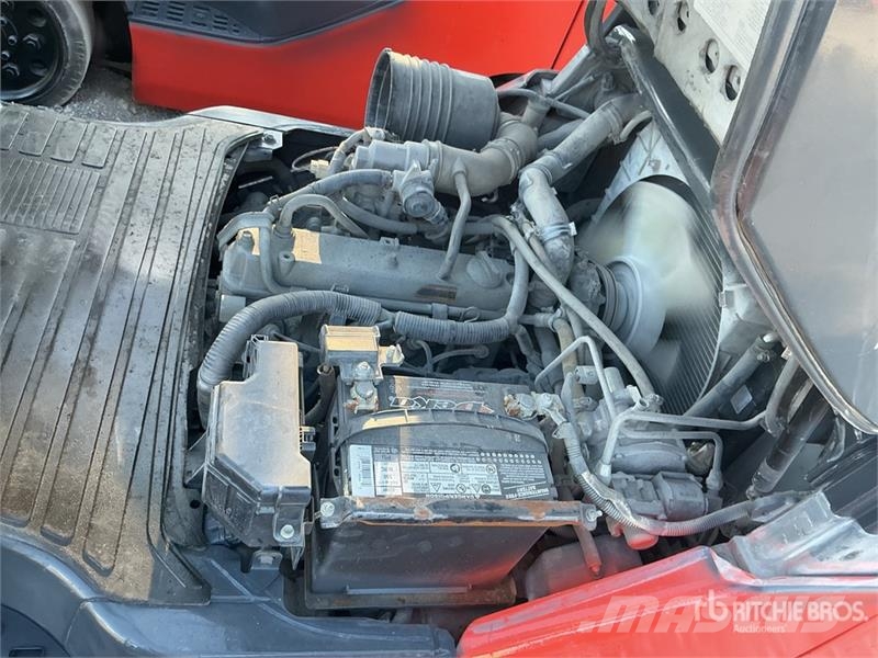 Toyota 8FGCU25 4500 lb Cushion Tire Forklift Šakiniai krautuvai - Kita