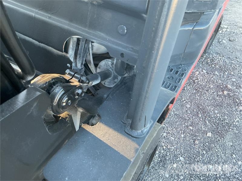 Toyota 8FGCU25 4500 lb Cushion Tire Forklift Heftrucks overige