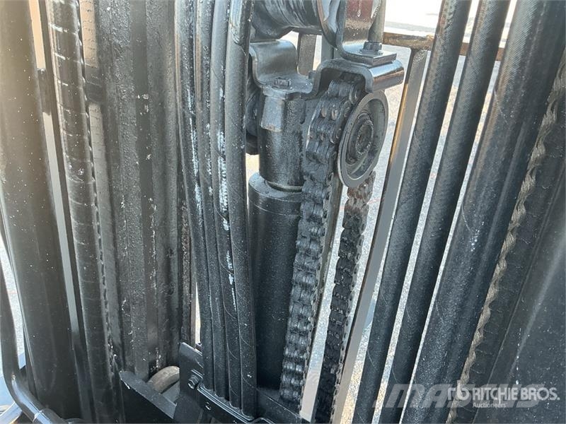 Toyota 8FGCU25 4500 lb Cushion Tire Forklift Heftrucks overige