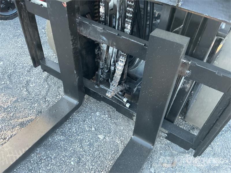 Toyota 8FGCU25 4500 lb Cushion Tire Forklift Heftrucks overige