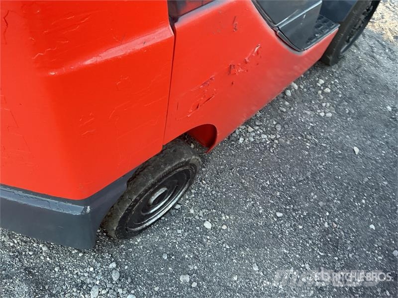 Toyota 8FGCU25 4500 lb Cushion Tire Forklift Heftrucks overige