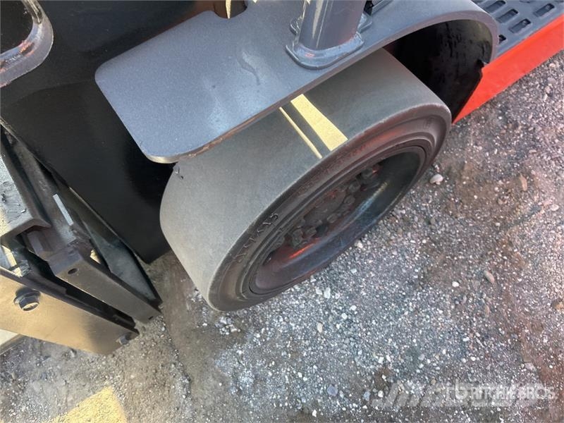 Toyota 8FGCU25 4500 lb Cushion Tire Forklift 그 외 지게차