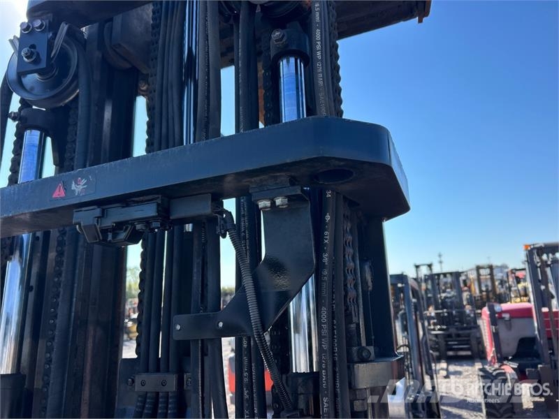 Toyota 8FGCU25 4500 lb Cushion Tire Forklift شاحنات ذات رافعات شوكية - أخرى