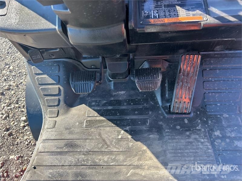 Toyota 8FGCU32 5720 lb Cushion Tire Forklift Інше
