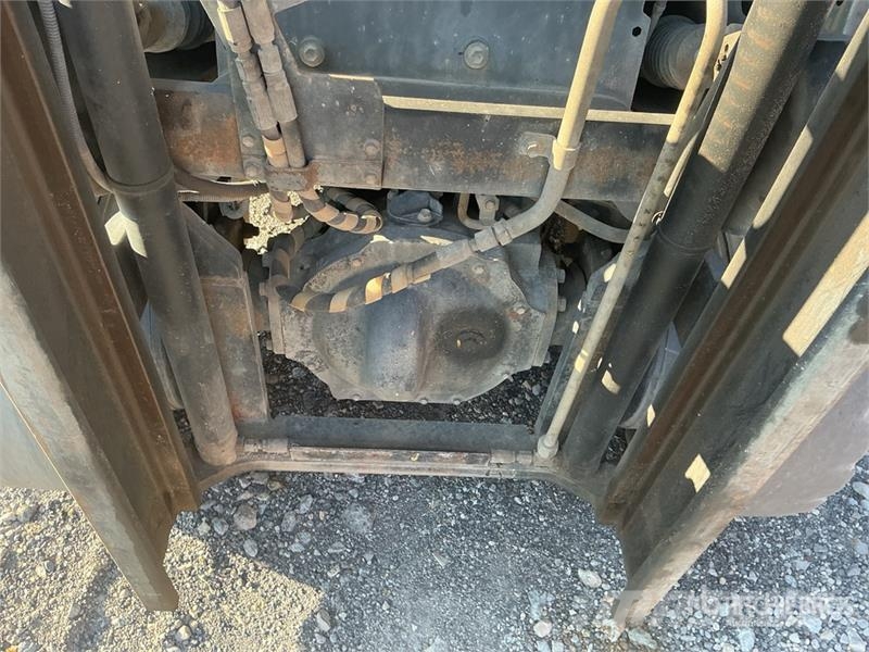 Toyota 8FGU25 3750 lb Pneumatic Tire Forklift Šakiniai krautuvai - Kita