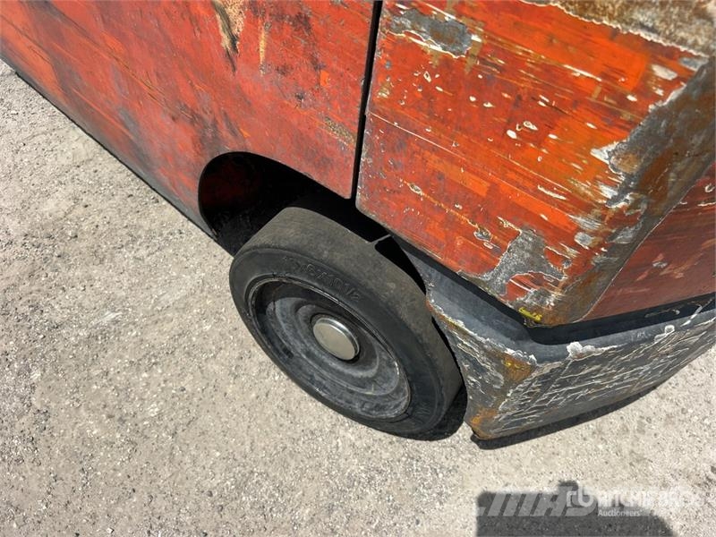 Toyota 8FGU25 4500 lb Pneumatic Tire Forklift Heftrucks overige