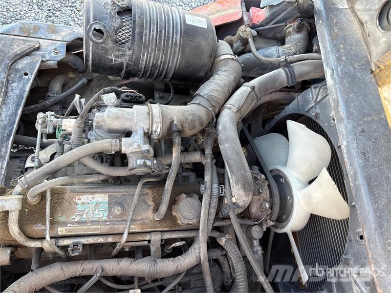 Toyota 8FGU25 4500 lb Forklift Autokrāvēji - citi